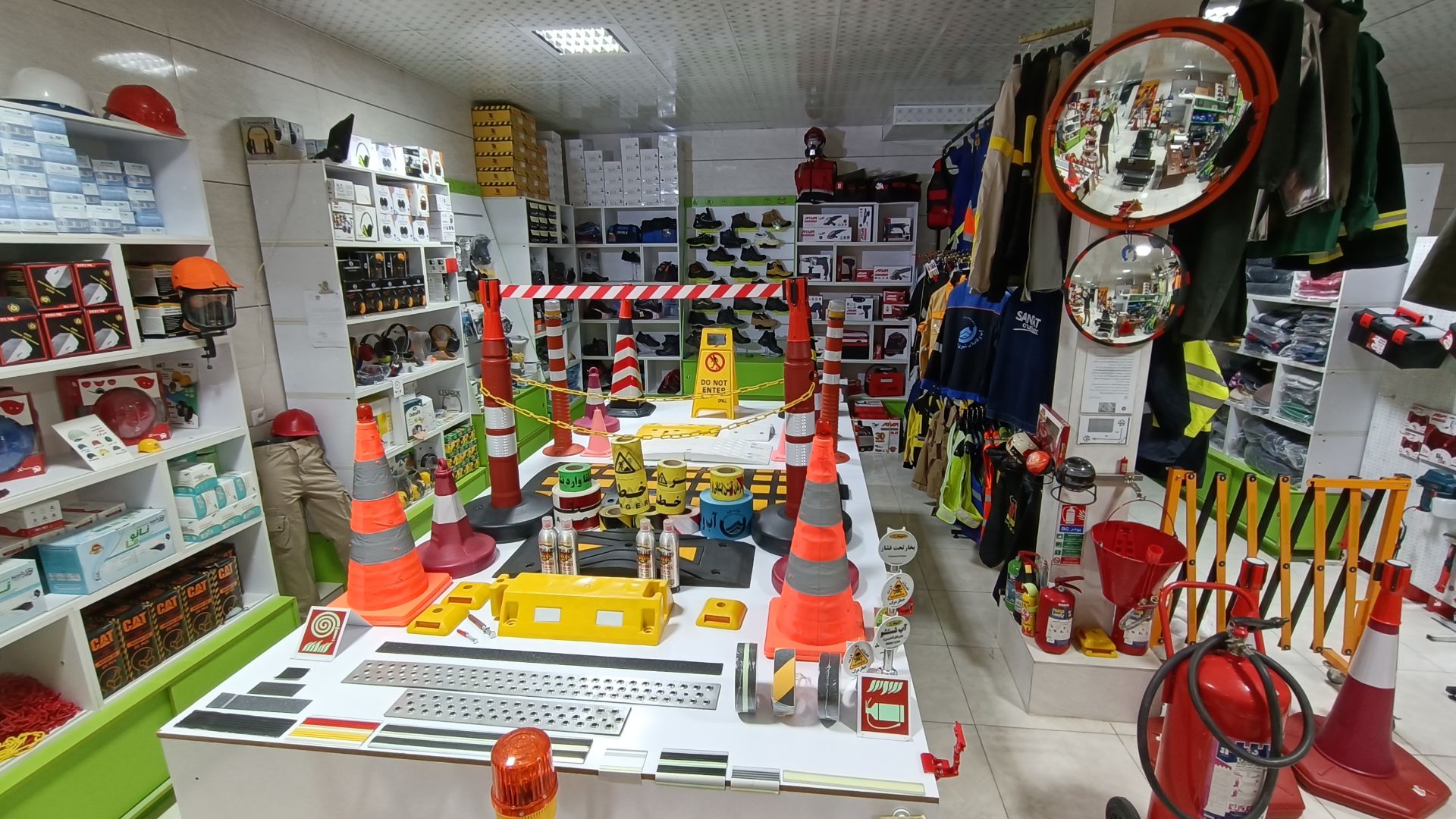 تجهیزات تخصصی ایمنی