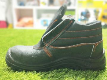 کفش ایمنی فولادی